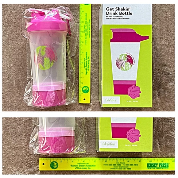 NIB FABFITFUN DRINK SHAKER BOTTLE BPA Free Blender Ball Built-In Storage - Picture 7 of 9